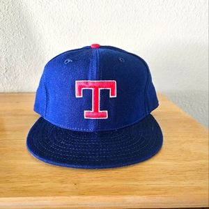 Texas Rangers vintage baseball hat fitted size 7 1/4 Nwot